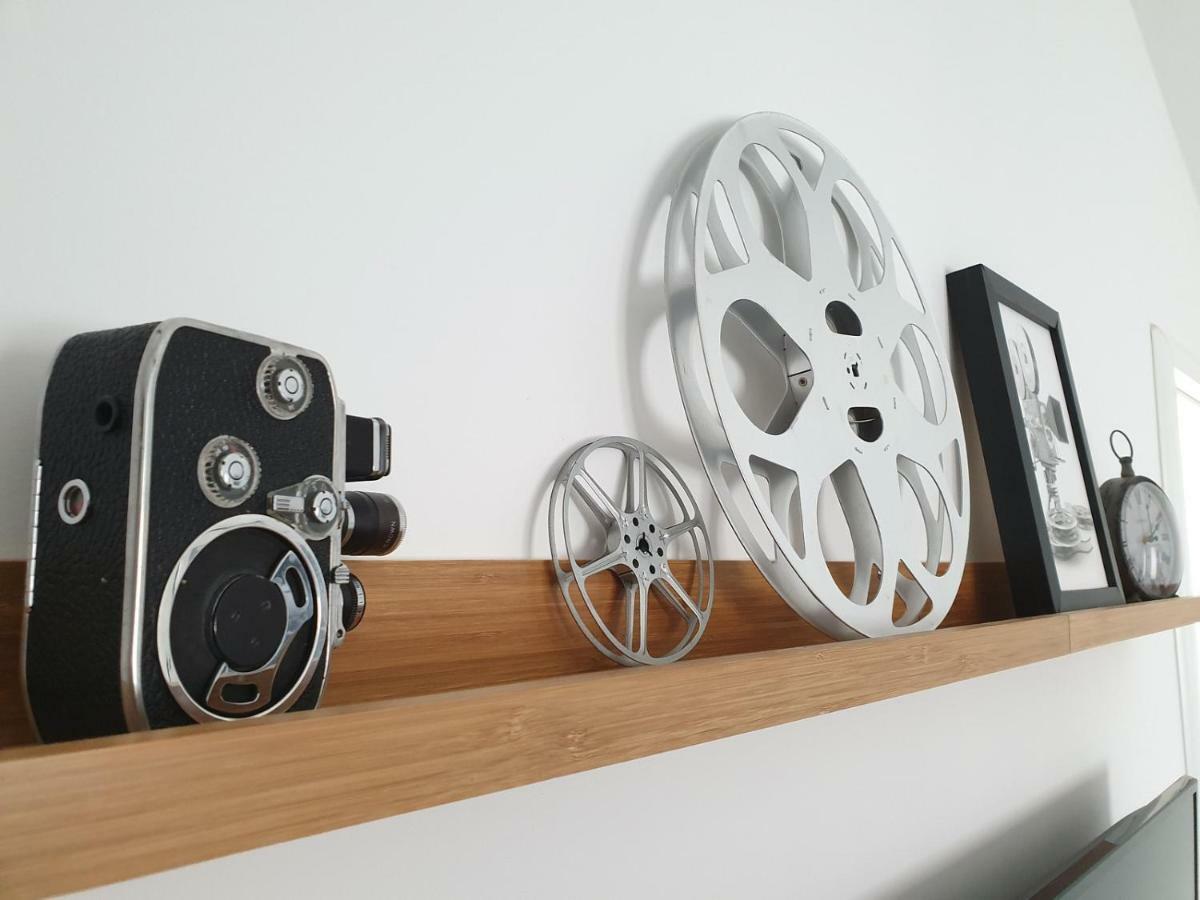 Apartment Movie Primošten Esterno foto
